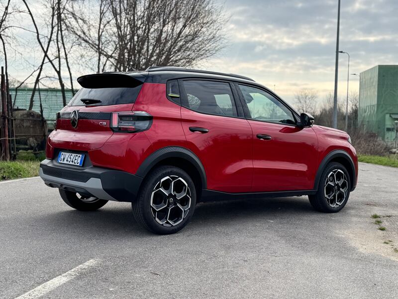 Nuova Citroen C3: guarda la gallery della citycar a benzina accessibile e completa 7