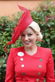 I cappelli e i look più curiosi del Royal Ascot 10