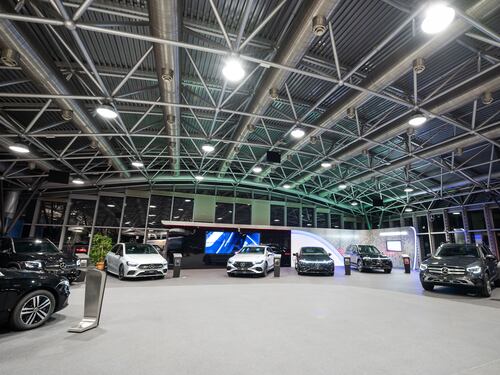 Mercedes, la Stella brilla su un nuovo concept espositivo: ecco cosa cambia