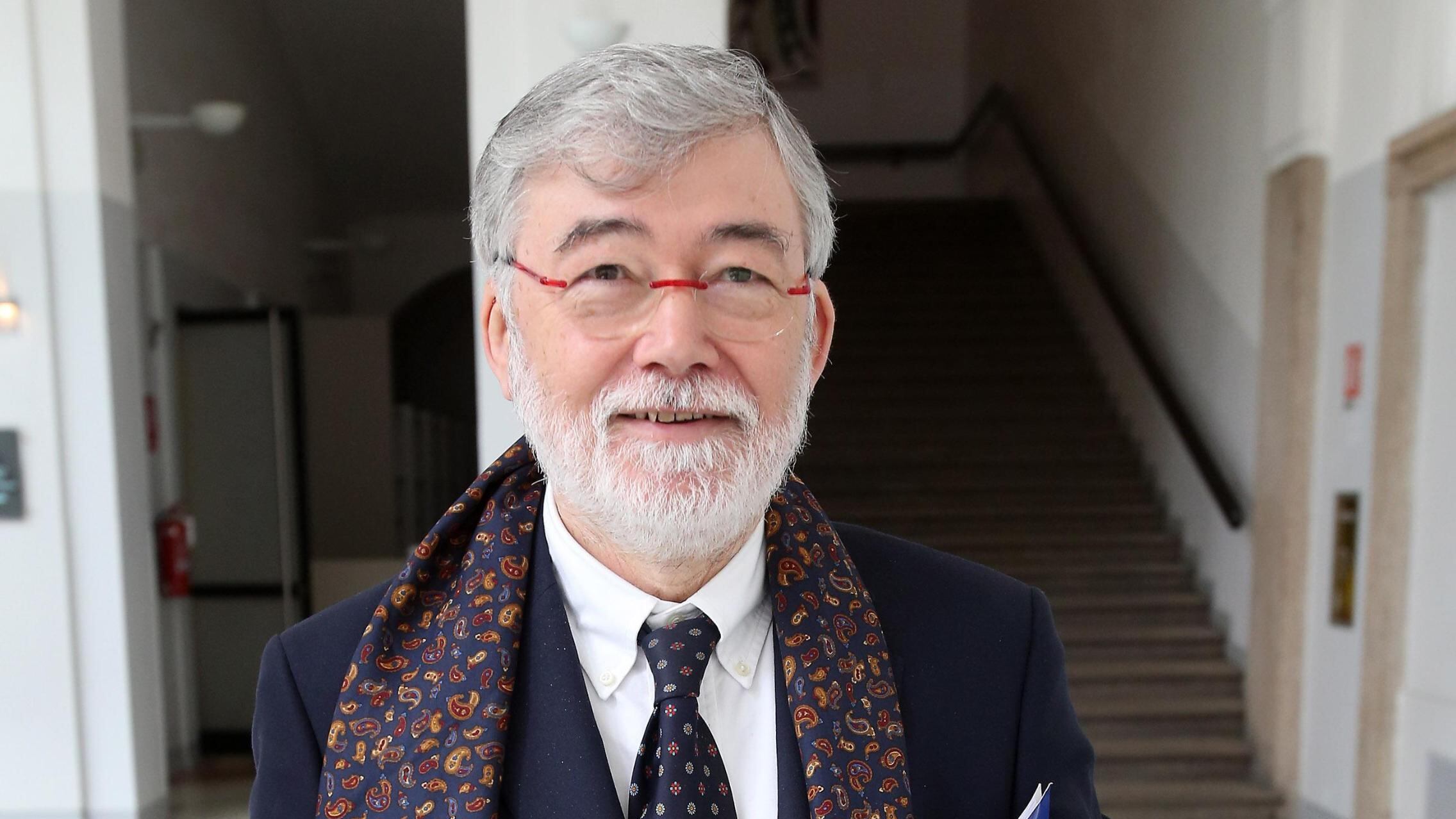 Spariscono i partiti comunisti ma non i candidati comunisti