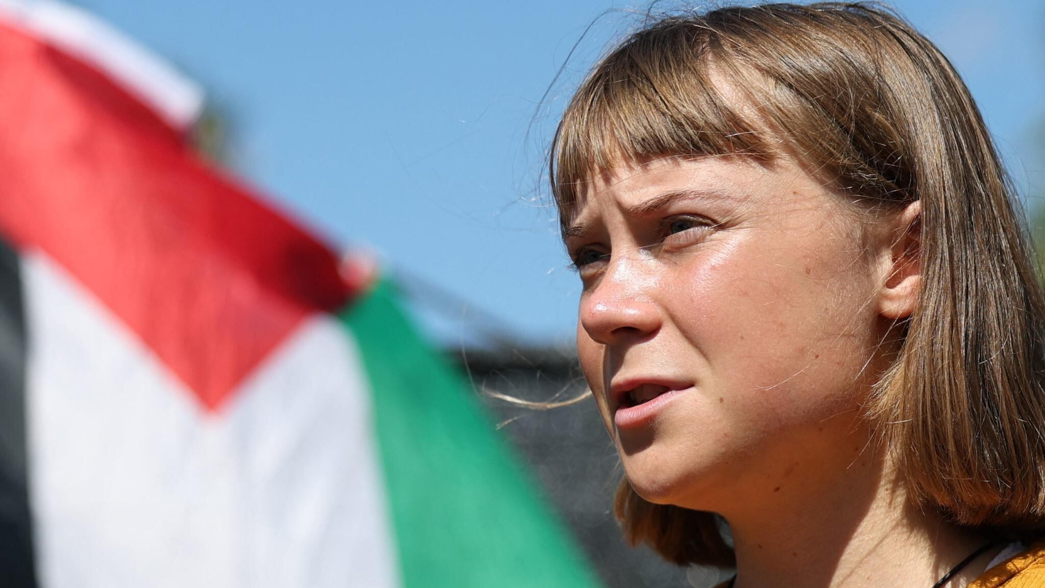Greta Thunberg ci riprova con la flotilla di Gaza: "Vogliamo porre fine all'assedio"