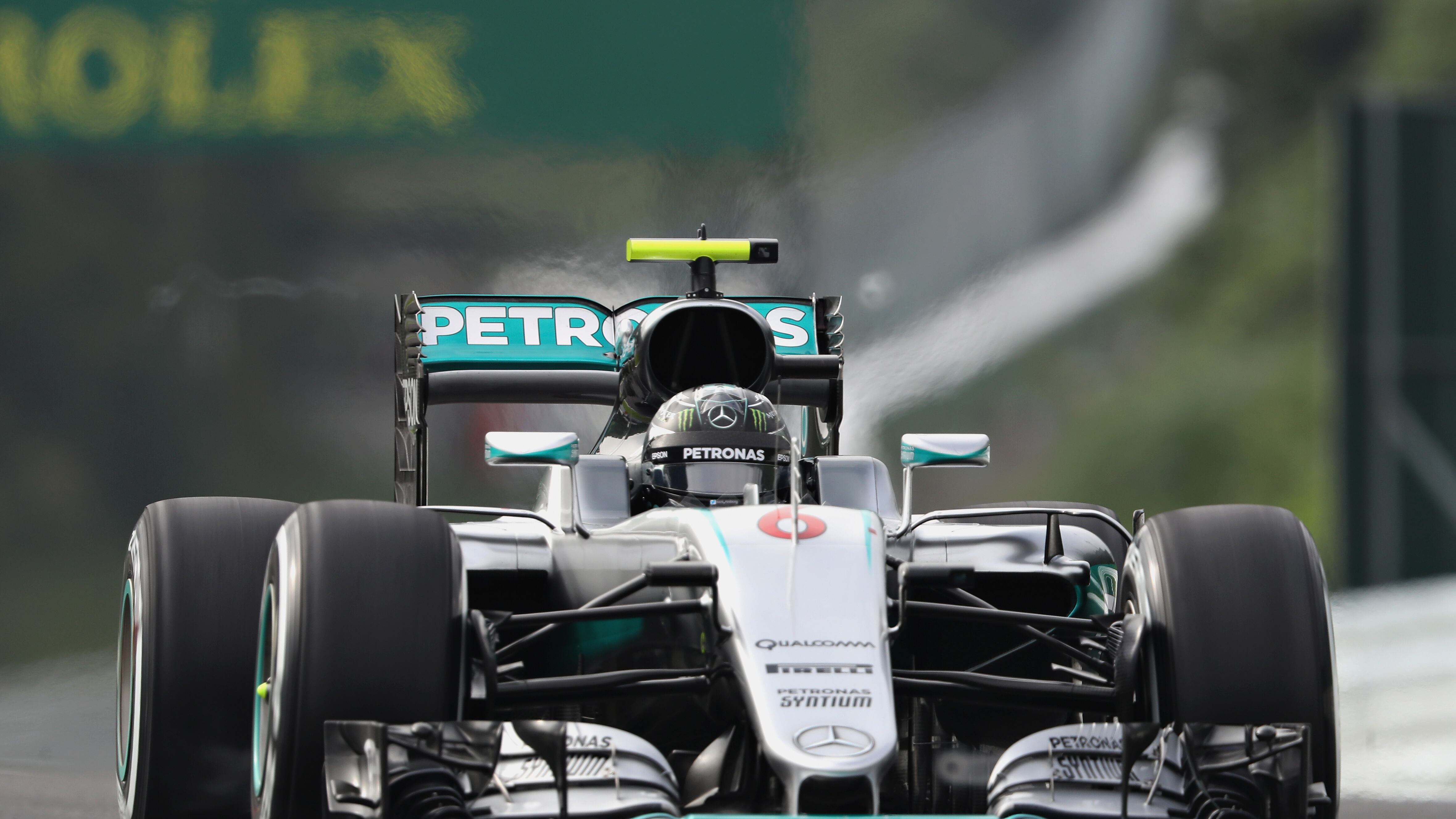 F1, Gp Giappone: pole a Rosberg
