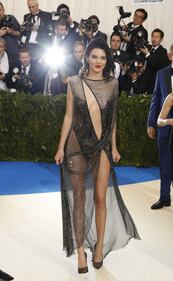 Met Gala 2017, i look più sexy 34