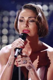 Anna Tatangelo: le vacanze hot 17