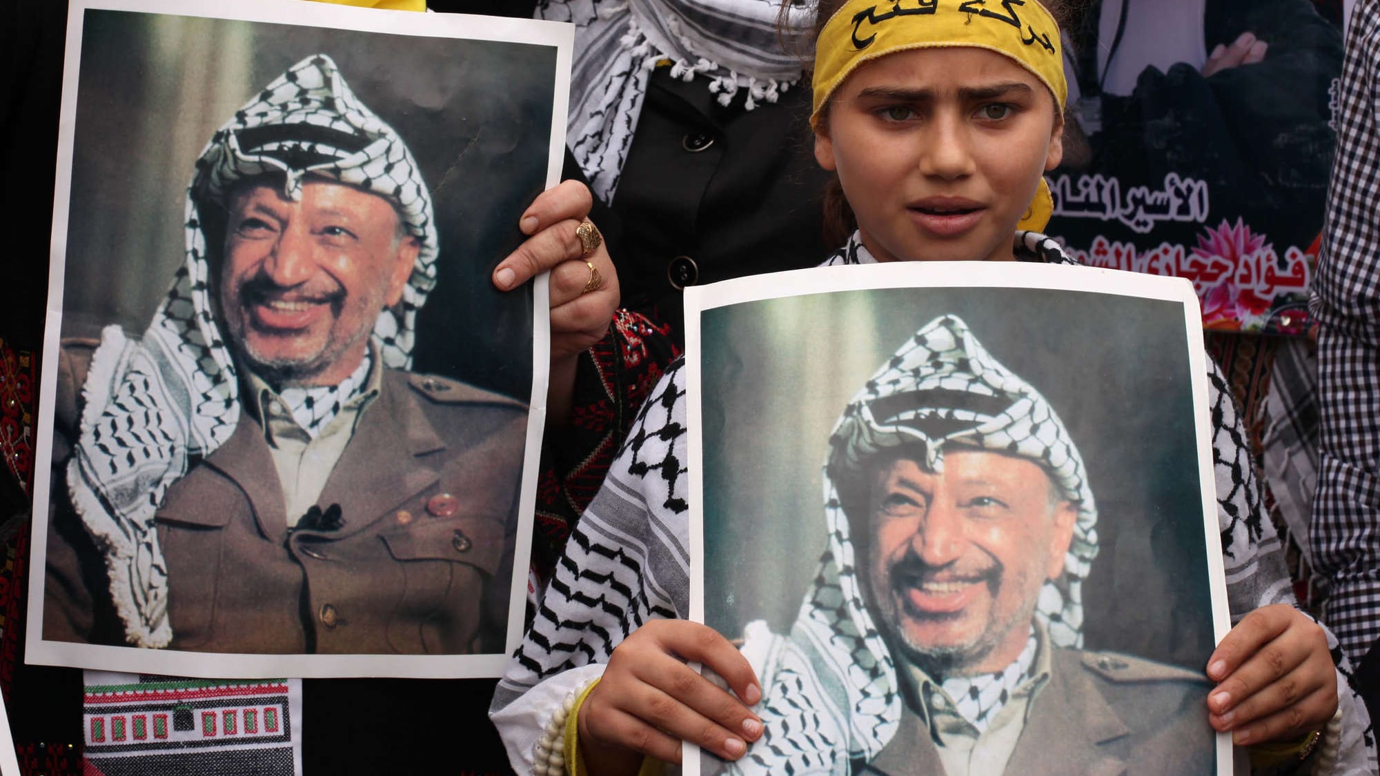 Palestinesi divisi più che mai a dieci anni dalla morte di Arafat