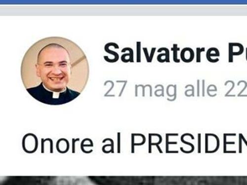 Il parroco scrive un post a favore di Mattarella. E i grillini annullano l'incontro