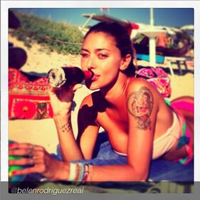 Belen e Stefano, amore a gonfie vele 4