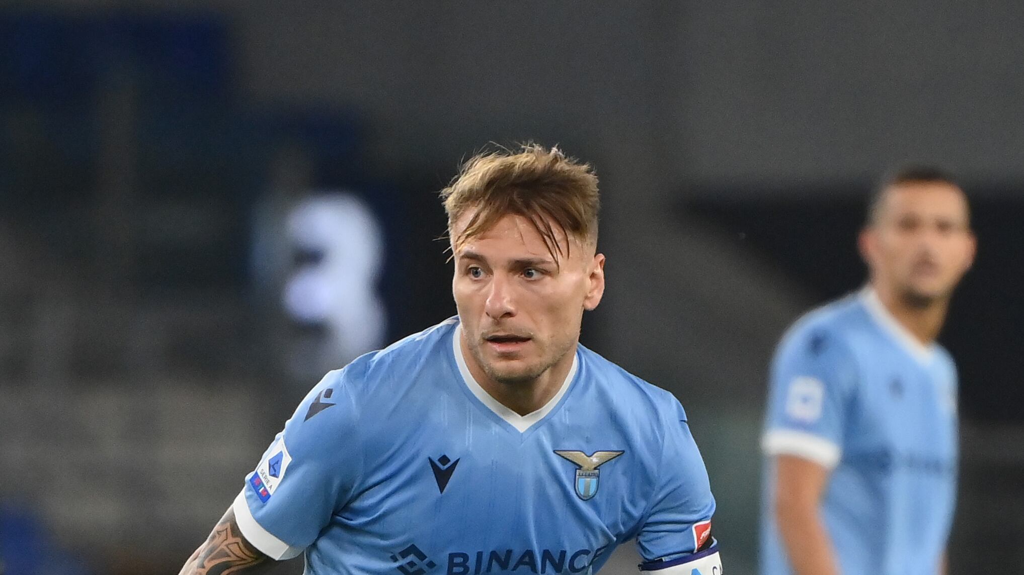 Sarri-Allegri, altra storia. Lazio "presa" in Ciro ma la Juve è senza Joya