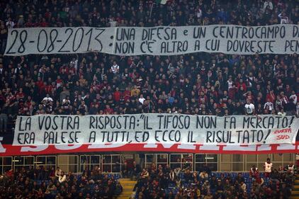 Milan, Lazio, Parma e il weekend degli striscioni 1