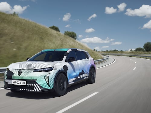 Renault Scenic: stesso nome, nuova formula