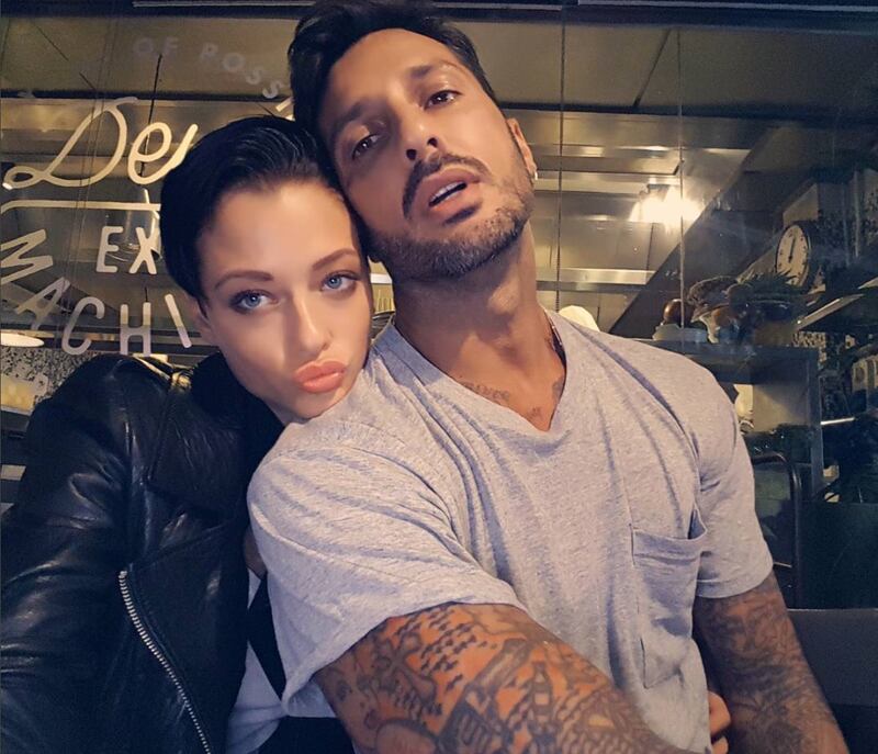 Fabrizio Corona e Silvia Provvedi, la love story su Instagram 24