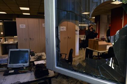 L'incendio alla sede dell'Aler 9