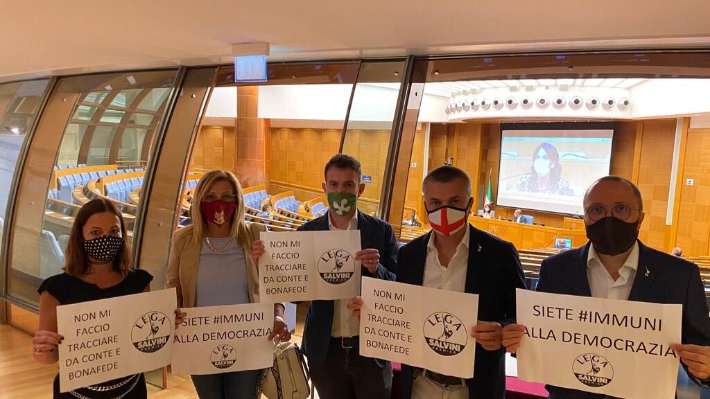 App Immuni, la Lega abbandona la Commissione: "Siete #immuni alla democrazia"