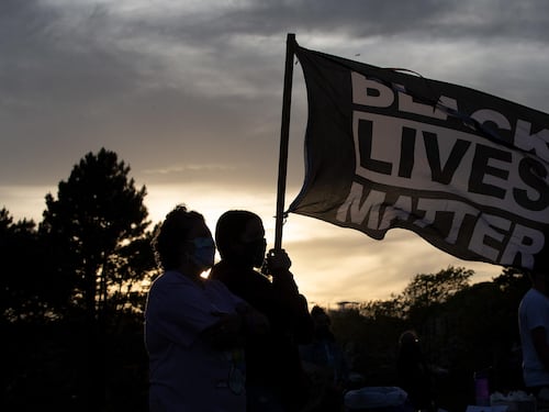 E finì che... "No Lives Matter"