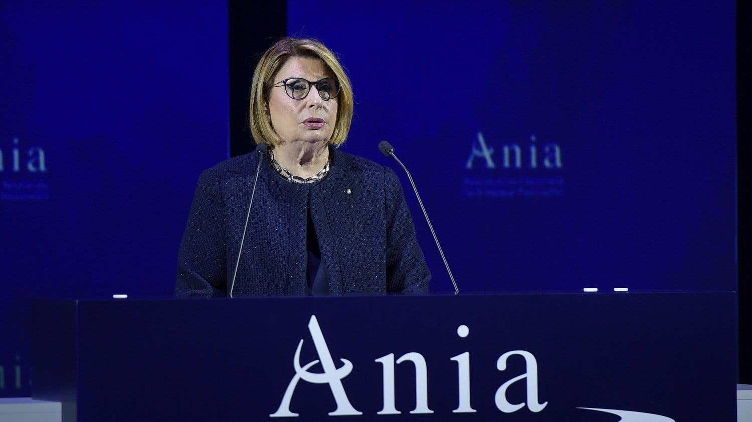 "Polizze vita, giù le tasse per sostenere la ripresa"