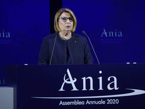 "Polizze vita, giù le tasse per sostenere la ripresa"
