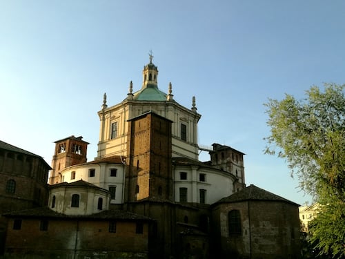 Milano e le streghe di piazza Vetra, storie e leggende