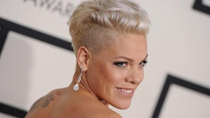 Una fan ha le contrazioni e Pink ferma il concerto: ecco cosa è successo in Australia