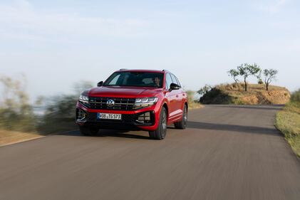 Volkswagen Touarge, guarda la gallery 23