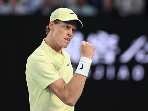 Australian Open, Sinner piega Schoolkate in 4 set e avanza al terzo turno