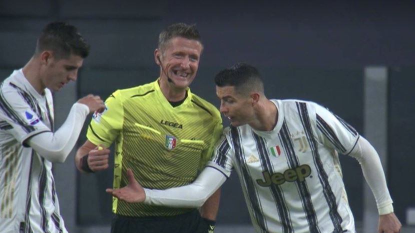"Arbitro, mostrami l'orologio..." E Orsato ora finisce nel mirino