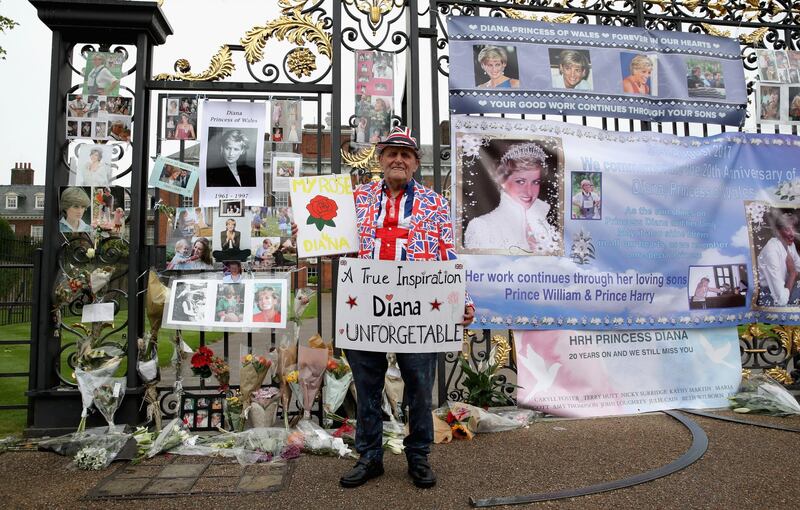 William e Harry al memoriale di Lady D 1