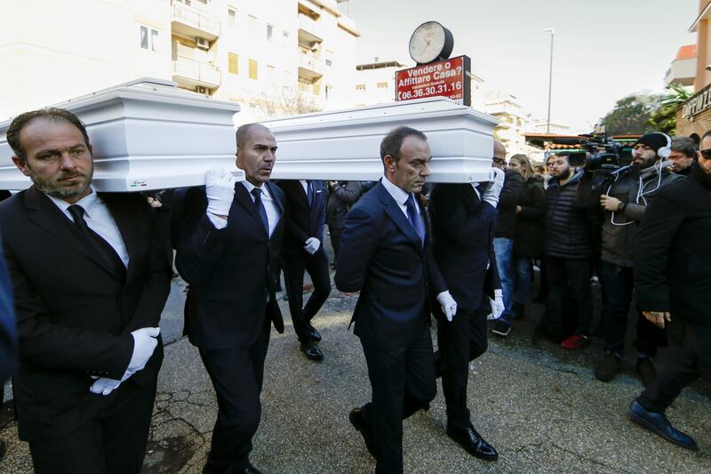I funerali di Camilla e Gaia 2