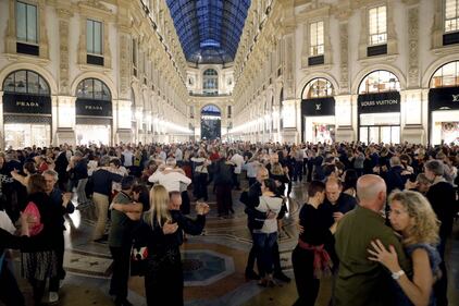 OnDance, a Milano il tango si balla in Galleria Vittorio Emanuele 1
