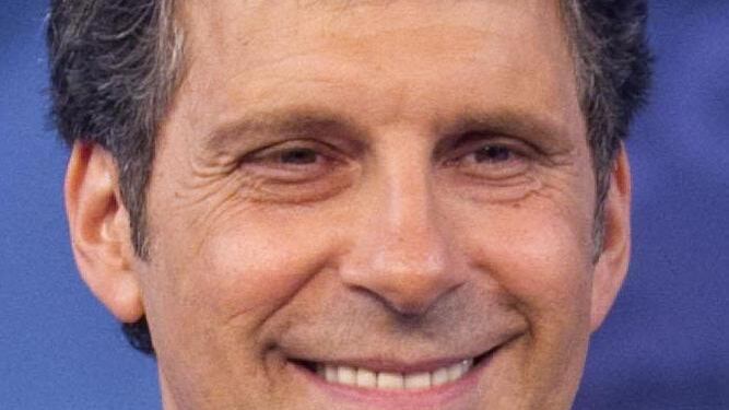 Il flop di Frizzi spacca la Rai Parte la caccia al colpevole