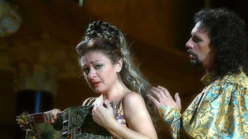 Un canto d'amore per ricordare il soprano Dessì