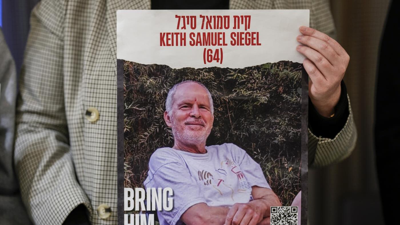 Video con due ostaggi, pressing su Israele