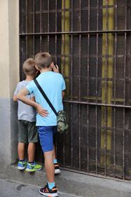 Volontari nella scuola dopo gli atti vandalici  4