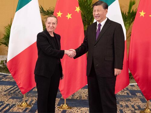 L'Italia esce dalla Via della Seta: così la Meloni rimedia agli errori di Conte