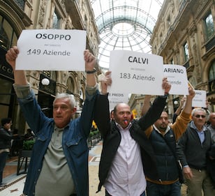 Milano, gli ambulanti contro Pisapia 2