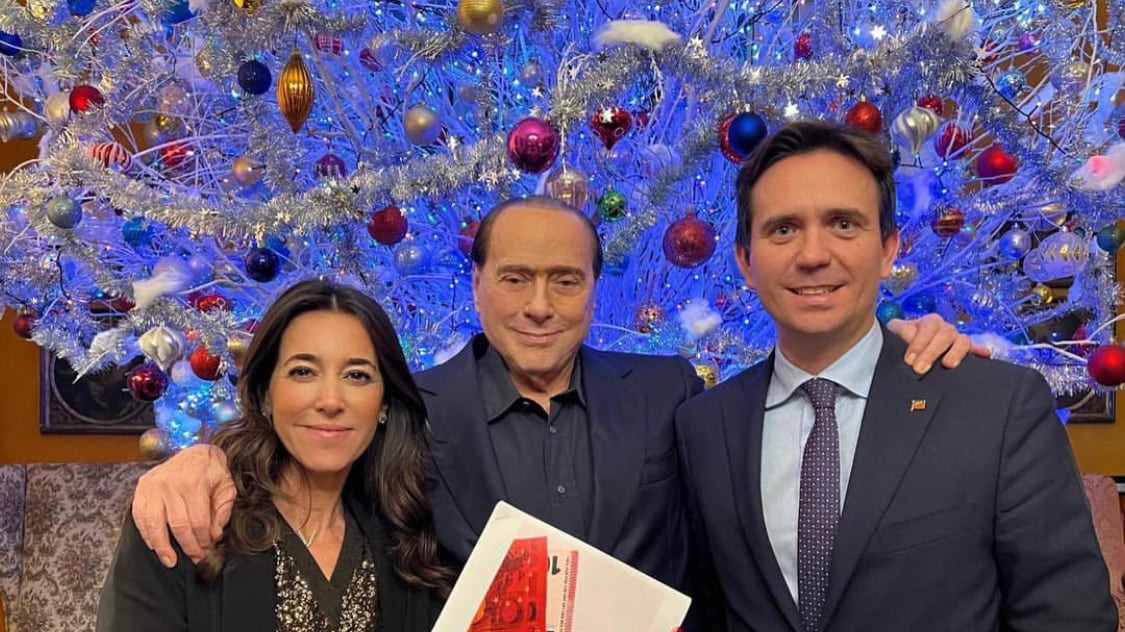 "Ci volevamo noi per chiudere il solito 'teatrino'"