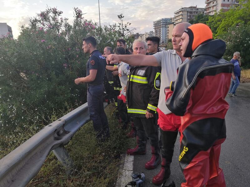 Nubifragio, Palermo in tilt: e nei sottopassi muoiono annegate 4 persone 10