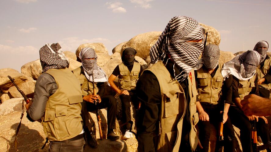Terrorismo, perquisizioni in Sardegna: fermato foreign fighter