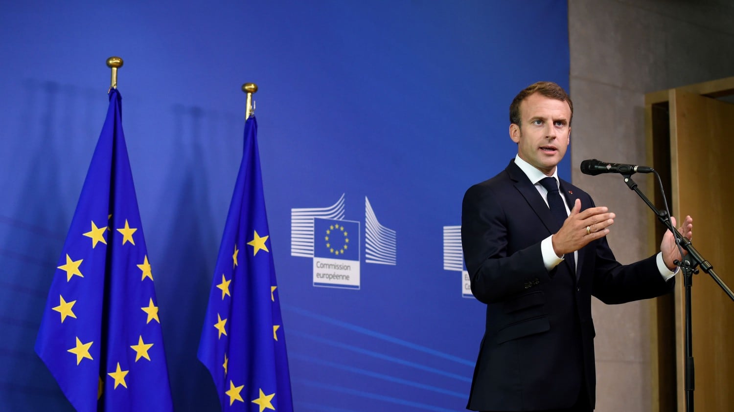 Macron ai leader dell'Est europeo: "Ritroviamo unità ed efficacia"