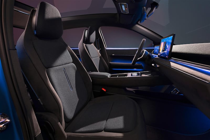Volkswagen ID. 2all, guarda le foto 7