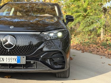 Mercedes EQE SUV: la gallery del SUV elettrico "hyper" lusso 4