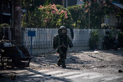 Indonesia, domenica di sangue nelle chiese 4