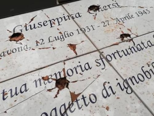Noli, devastata la targa dedicata a Ghersi, la ragazzina stuprata e uccisa dai partigiani