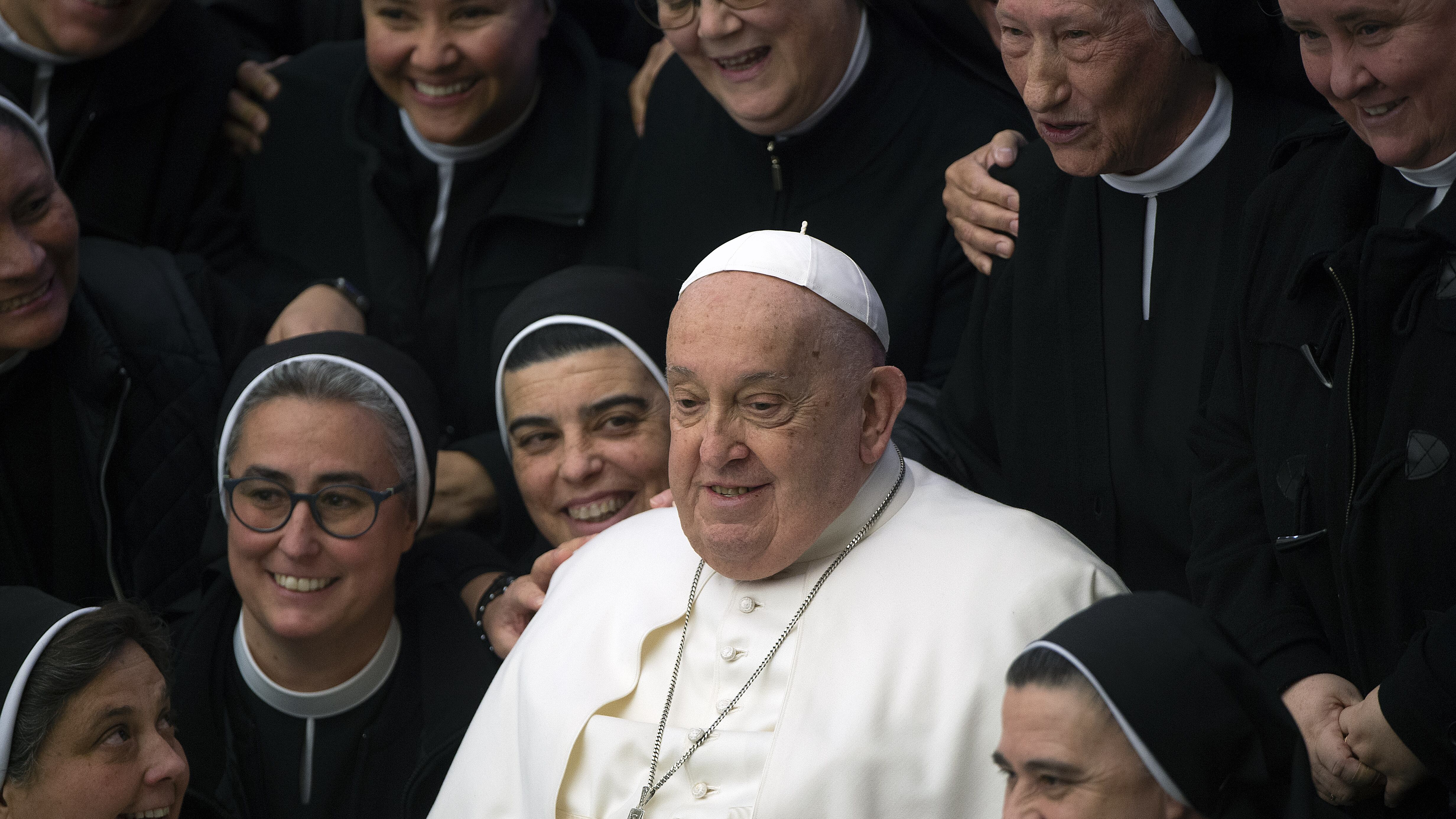 "Papa Francesco ha riposato bene tutta la notte". Come sta il pontefice