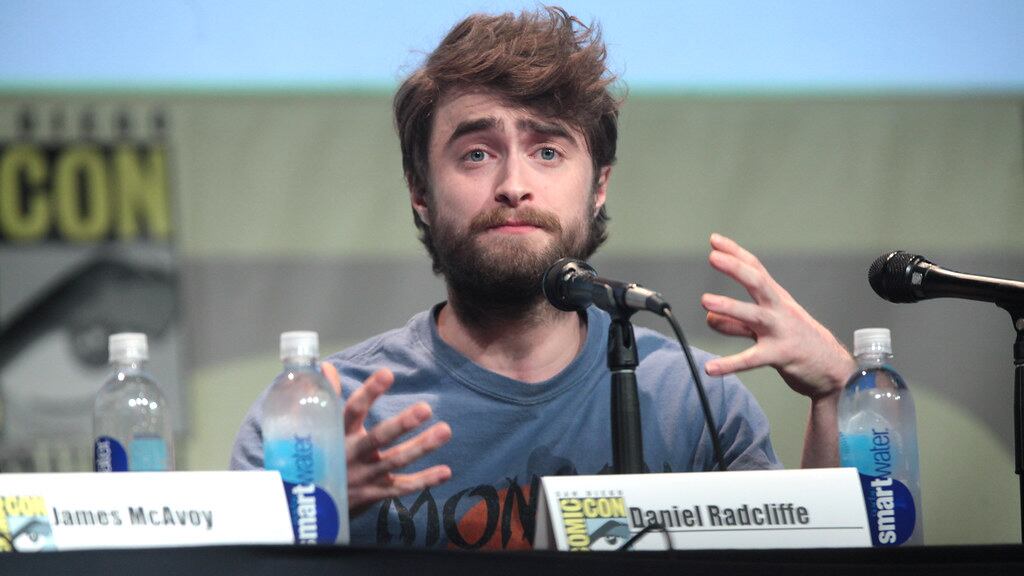 Daniel Radcliffe: "In panico per Harry Potter, così ho iniziato a bere"