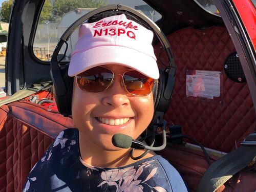 Jessica pilota gli aerei senza le braccia