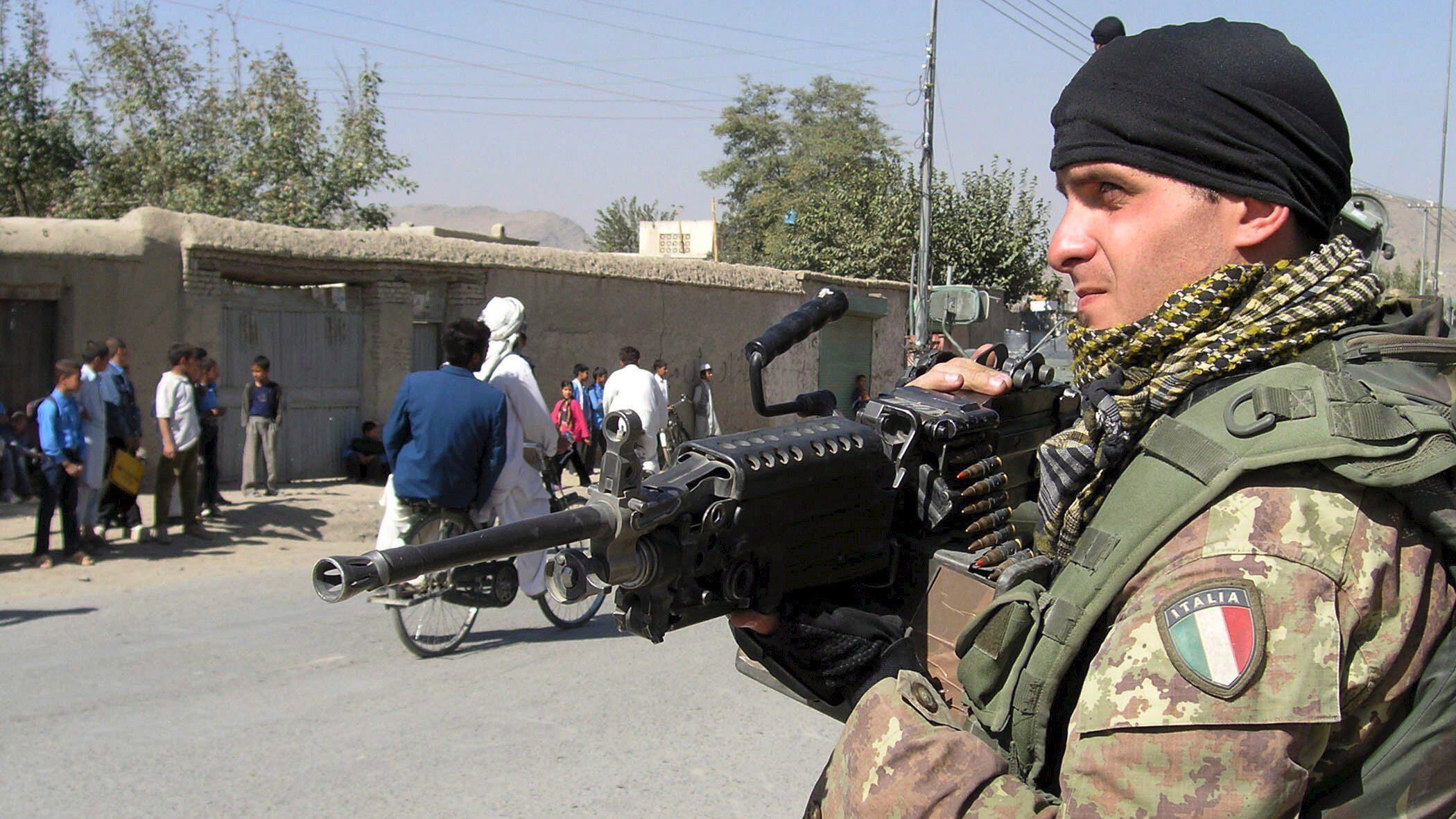 Afghanistan, militare italiano ferito lievemente