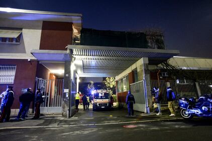 Milano, incidente in un'azienda: tre morti 9