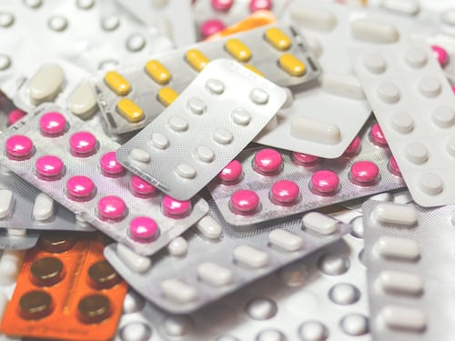 Vacanze in salute, ecco quali sono i farmaci da mettere in valigia
