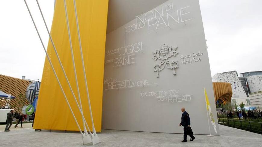 Se a Expo il Vaticano fa sparire la croce
