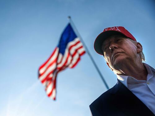 "Abuso di potere". Doppio stop dei giudici alla stretta migratoria di Trump
